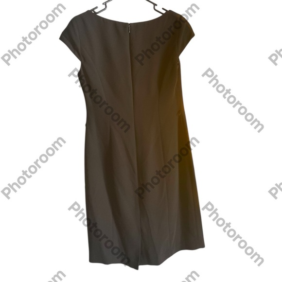Evan Picone Black Sheath Dress V-Neck Cap Sleeve - Picture 3 of 8